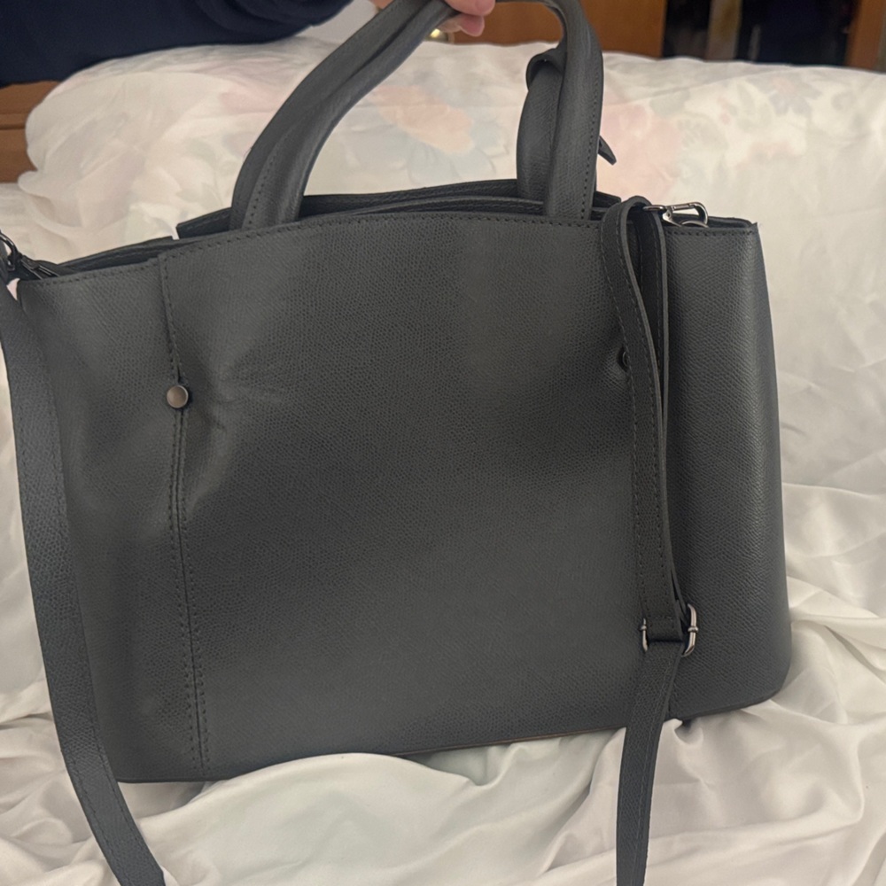 Claudia Firenze Sophisticated Gray Women's Shoulder Bag